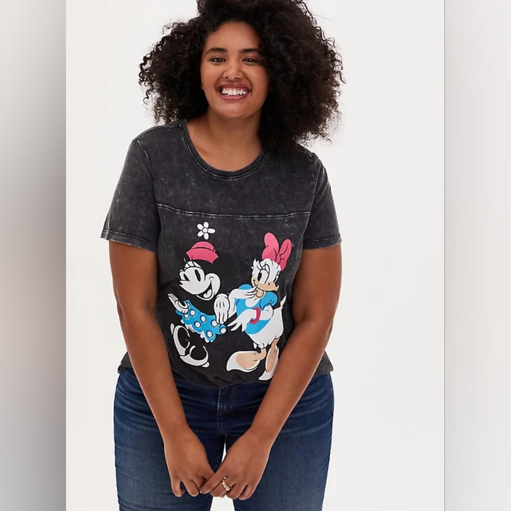 Torrid Disney Minnie shirt